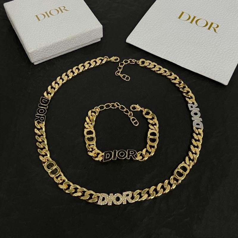 Christian Dior Necklaces